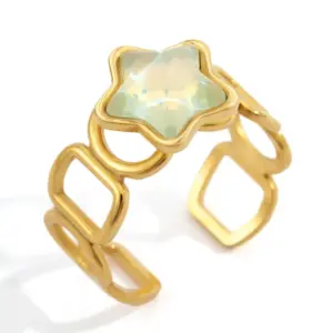 Gold Green Five-Pointed Star Ring / Adjustable Opening