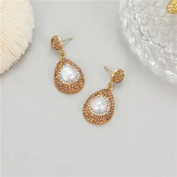 Wholesale Geometric Jewelry Set For Women Featuring Electroplated Copper With Baroque Pearl Inlay In Baroque Style