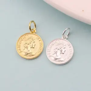 Wholesale 925 Silver Queen Round Pendant Grid DIY Bracelet Necklace Charm Jewelry Accessories Cross Moon Lion American Flag Design