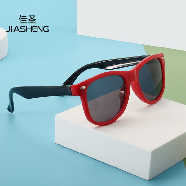 oly-2a23f5357cc16cc97d6d2288af37c522 Wholesale children's silicone sunglasses fashion mi nail catwalk sunglasses color matching men's and women's baby sun protection glasses