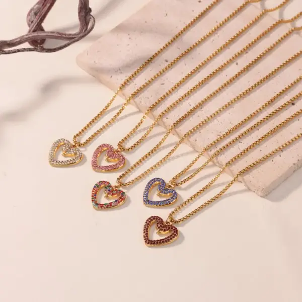 Wholesale 3D Heart Pendant Necklace For Women In 304 Stainless Steel With 18K Gold Plated PVD And Zircon Inlay, Cable Chain