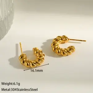 Gold Twisted Rope Pattern Earrings