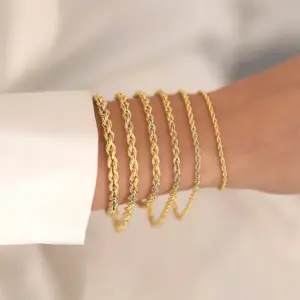 Wholesale 18K Gold Plated 316L Stainless Steel Geometric Waterproof Non Tarnish Surgical Steel Simple Style Bracelets For Women's
