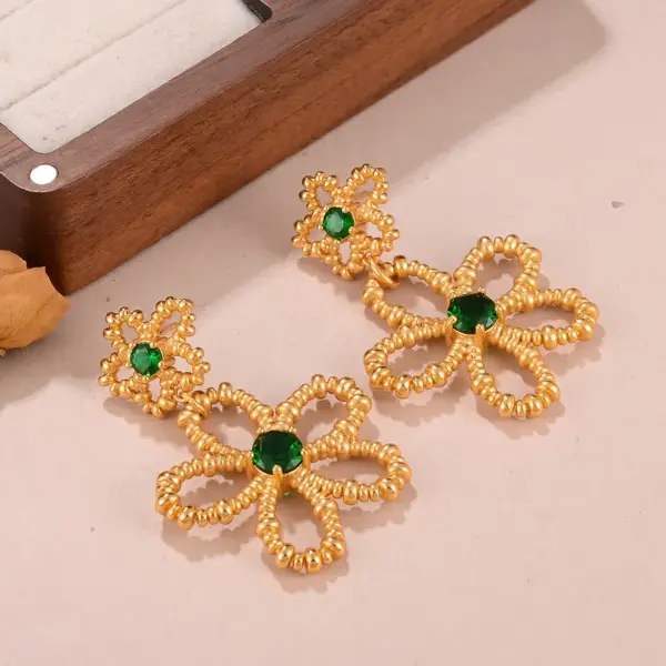 Wholesale Hypoallergenic Flowers Drop Earrings For Women In KC Golden Plated Copper With Rhinestones And UV Plating