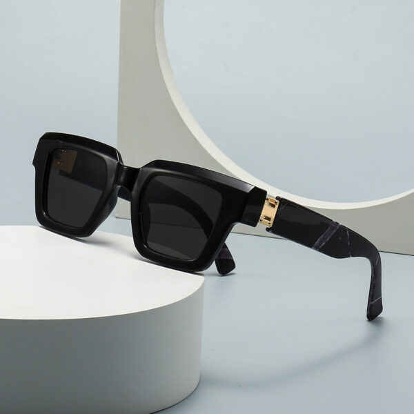 oly-2b37719c579cfd81322e50a100adee1e Wholesale big brand modern retro sunglasses high-end ladies INS wind sunglasses all-match trend 9201