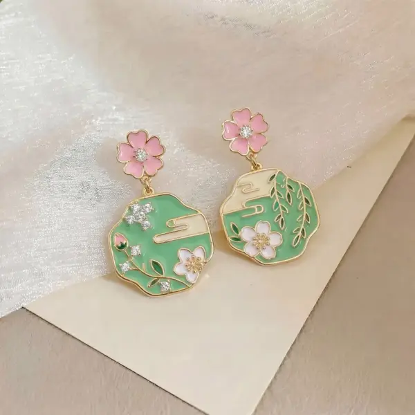 Wholesale Painted Flower Multicolor Stud Earrings In Copper Alloy With 18K Real Gold Plated Finish, Unisex Design