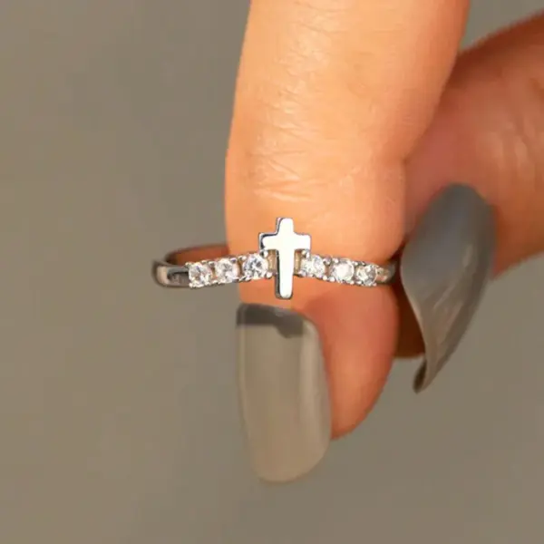 Wholesale Women’s Cross Ring With Claw Setting, Copper Base With White K Water Plating, Featuring Zircon Inlay