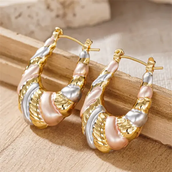 Wholesale Three-dimensional Geometric Earrings For Women In Copper With KC Golden Plated Water Plating And 0.03µm Thickness