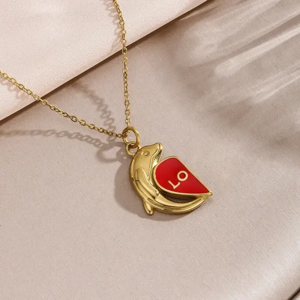 Wholesale Sweet Couple Necklaces For Valentine’s Day Featuring Heart Shape Design In Titanium Steel, 1 Pair, Golden