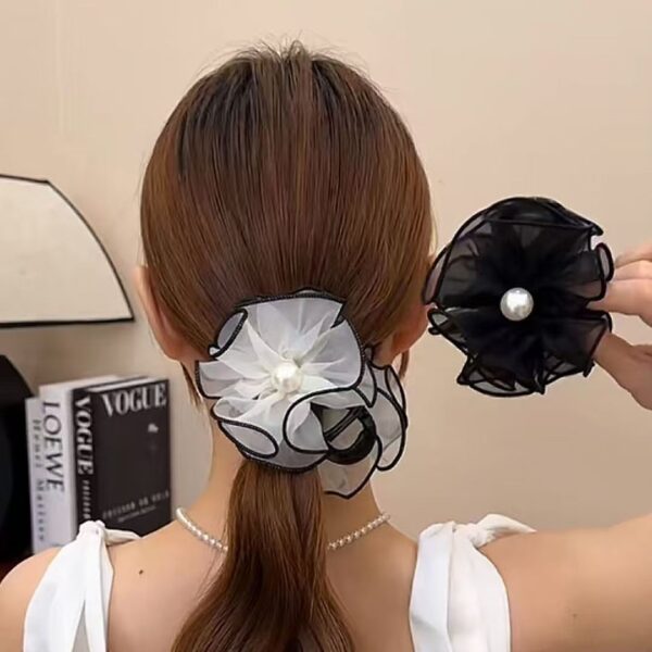 Wholesale Flower Bud Hair Clip for Women, Style, Mesh Hair Clip, Back of Head Shark Clip, High-End Clip