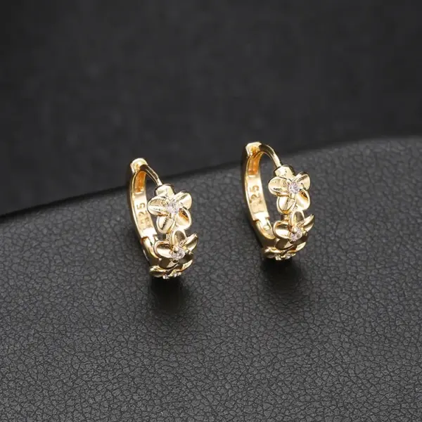 Wholesale Flowers Stud Earrings For Women With Copper Posts, Electroplated And 14K Real Gold Plated Featuring Zircon Inlay