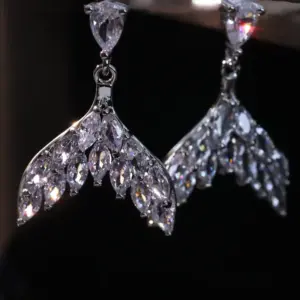 NS934-49 / Zircon