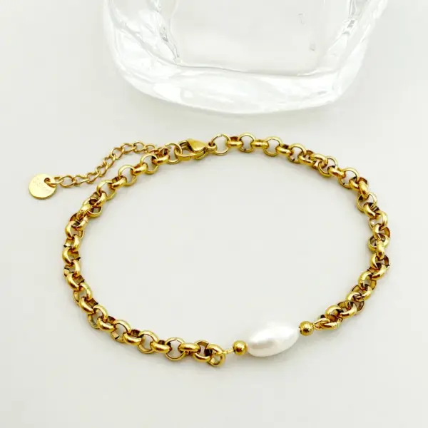 Wholesale French Style Simple Style Irregular 304 Stainless Steel Freshwater Pearl 14K Gold Plated Bracelets In Bulk