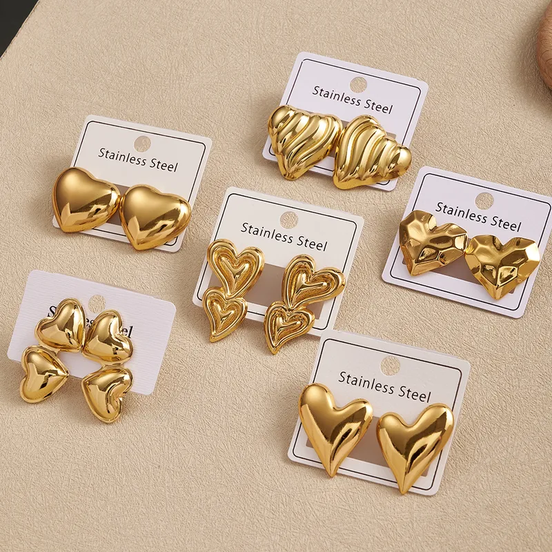 Wholesale Love Heart Shaped Stainless Steel 304 Earrings Electroplated Fashionable Casual Minimalist Style Women's Jewelry Accessories