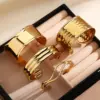 Wholesale Golden Stainless Steel Open Hand Bracelet Style Geometric Pattern High-End Feelings Jewelry Accessories