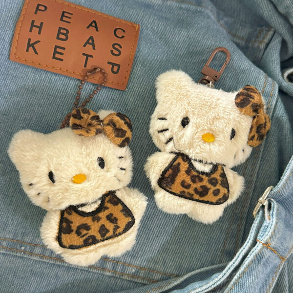 oly-30766c7816ba729e86ef649d80deed4c Wholesale Leopard Pendant Plush Cute KT Love Bag Pendant Miu Style Student Girl Heart Keychain