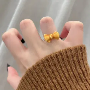 RR650 Bow Bread Ring