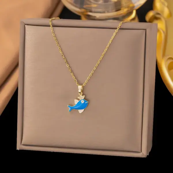 Wholesale Women’s Fish Pendant Necklace With Inlay Artificial Rhinestones, 18K Real Gold Plated Copper, Water Plating On Cable Chain