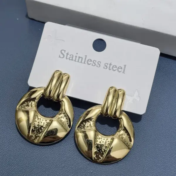 Wholesale 304 Stainless Steel Paisley Solid Color Golden Plated Elegant Modern Style Ear Studs