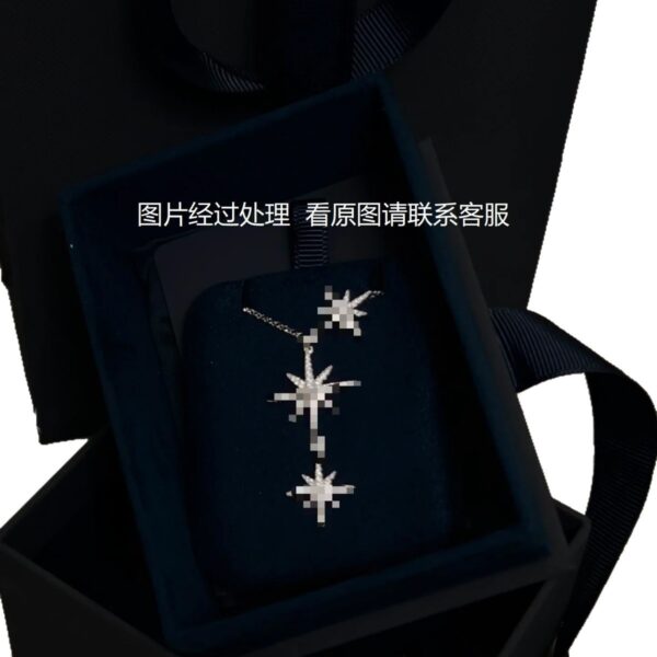 Wholesale 18k gold plated copper necklace with full diamonds and six-pointed star design.