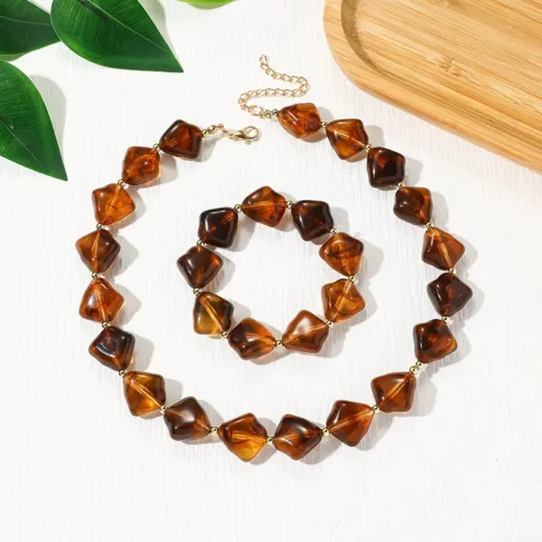 Wholesale Geometric Jewelry Set For Women Featuring Electroplated 304 Stainless Steel With KC Golden Plated Finish And Cable Chain