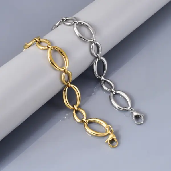 Wholesale PVD Coated Real Gold Plated Heart Shape Flower Butterfly 304 Stainless Steel Vacation Classic Style Waterproof Non Tarnish 304 Stainless Steel Lobster Trigger Clasp Closure Bracelets