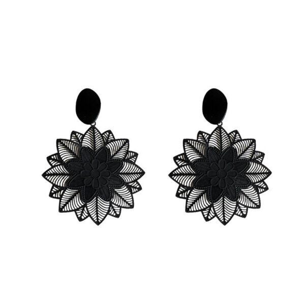 Wholesale South Korea Exaggerated Mori Style Black Flower Earrings Super Fairy Girl Elegant Internet Celebrity Earrings for Women