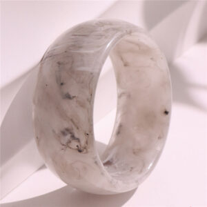 C inner diameter is about 6.7cm