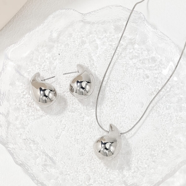 oly-32de680b9f5bce015574b6c6bf6cad84 Wholesale simple fashion jewelry CCB drop earrings necklace for women suit