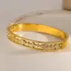 Wholesale Vacuum Electroplating (In Furnace) Plated 18K Real Gold 304 Stainless Steel Zircon V-shaped Cross Flower Electroplating Inlaid Bracelet For Women