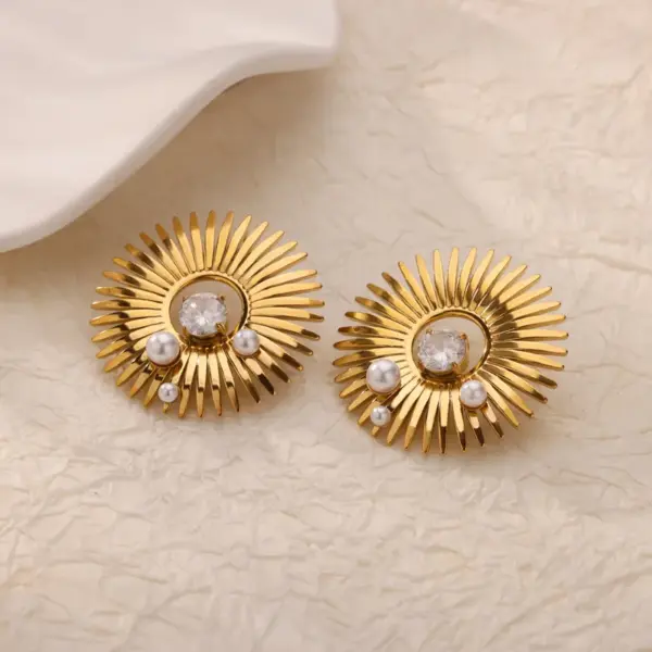 Wholesale Elegant Pearl Imitation Earrings For Women Gold Stainless Steel Sun Pattern Geometric Zirconia Embedded Jewelry Accessories