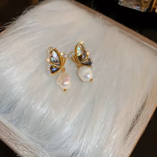 Wholesale Hypoallergenic Butterfly Stud Earrings For Women In Copper With Zircon Inlay