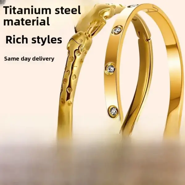 Wholesale Heart Shape Gold Bangle For Women, Waterproof Non Tarnish 304 Stainless Steel With Rhinestones Inlay