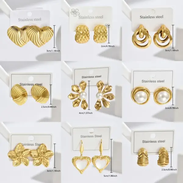 Wholesale 304 Stainless Steel Flower PVD Coated Pearl Real Gold Plated Casual Simple Style Waterproof Non Tarnish Inlay Ear Studs