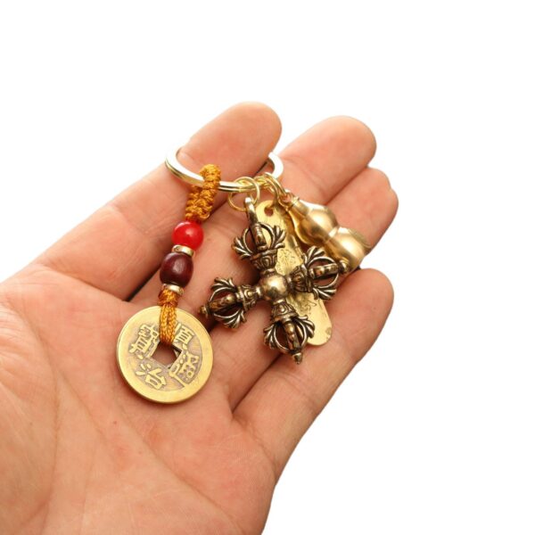Wholesale Brass Cross Lotus Vajra Keychain Pendant Pendant Men's and Women's Bag Car Key Pendant Copper Craft