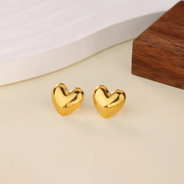 Wholesale Lucky Heart Stud Earrings For Women, Waterproof Non Tarnish 304 Stainless Steel With 18K Real Gold PVD Coated Plating 0.03µm-0.05µm