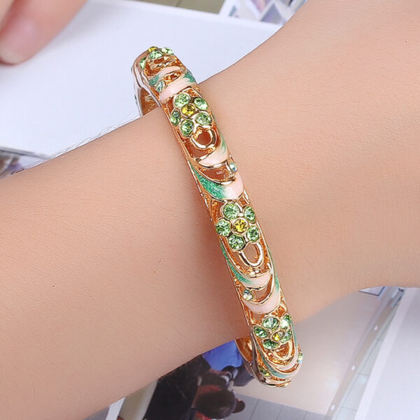 oly-35704405e88e1d3872a7bc4b3477ada3 Wholesale Beijing Authentic Cloisonne Enamel Bracelet with Diamond Fashion Bracelet