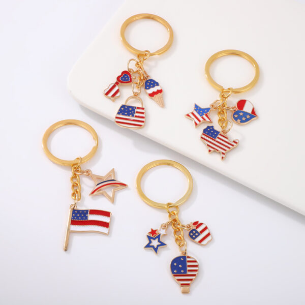 Wholesale US Independence Day Event Commemorative Key Chain Gift Heart-shaped Alloy Oil Dropping Women's Bag Decorative Pendant