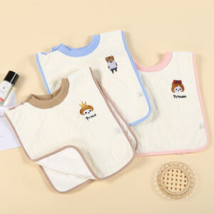 Random style (random embroidery) / Coral fleece wash towel