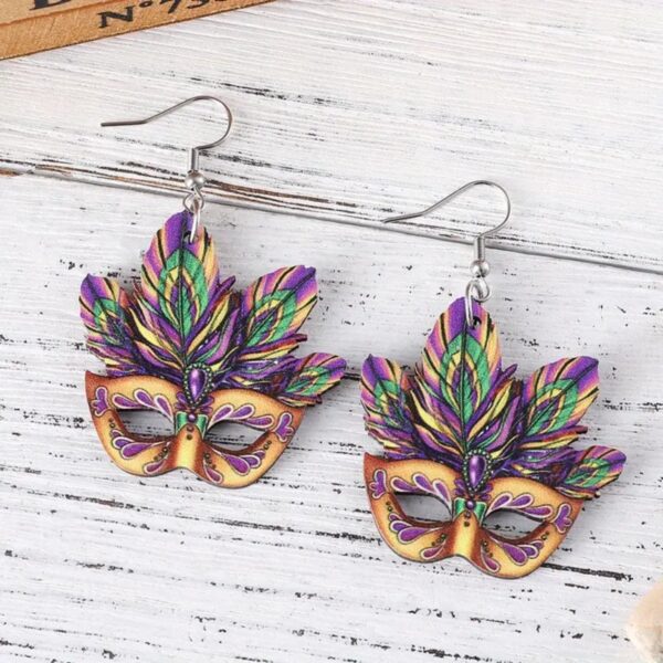 oly-35dcb12492620d29984a0943f0f2188f Wholesale carnival color jewelry exaggerated mask hollow wooden personality trend earrings