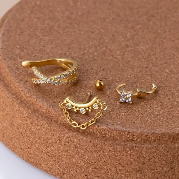 Wholesale 1 Piece Ear Cartilage Rings & Studs Sweet Simple Style Geometric Flower 316L Stainless Steel Copper Waterproof Non Tarnish Surgical Steel Zircon