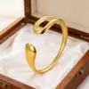 Wholesale Geometric Bangle For Women In Simple Style With Electroplated Gold Plating Process