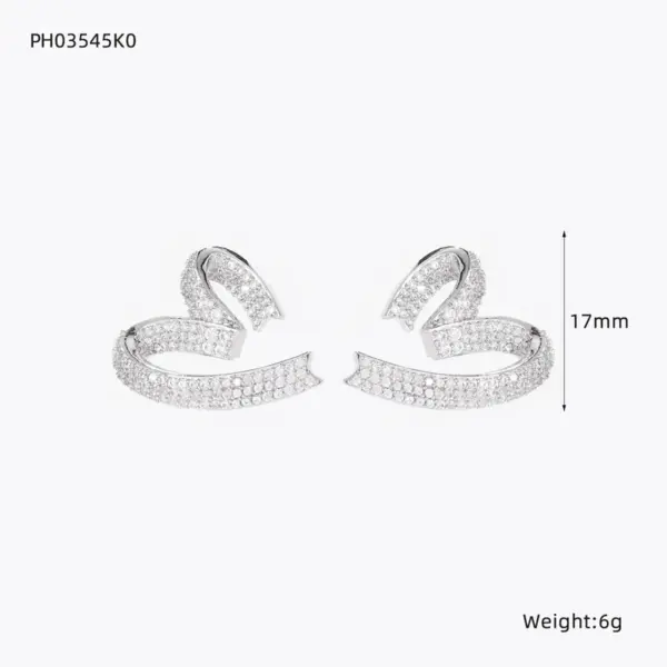 Wholesale Heart Shape Electroplated Copper Earrings For Women With Zircon Inlay And Water Plating Process