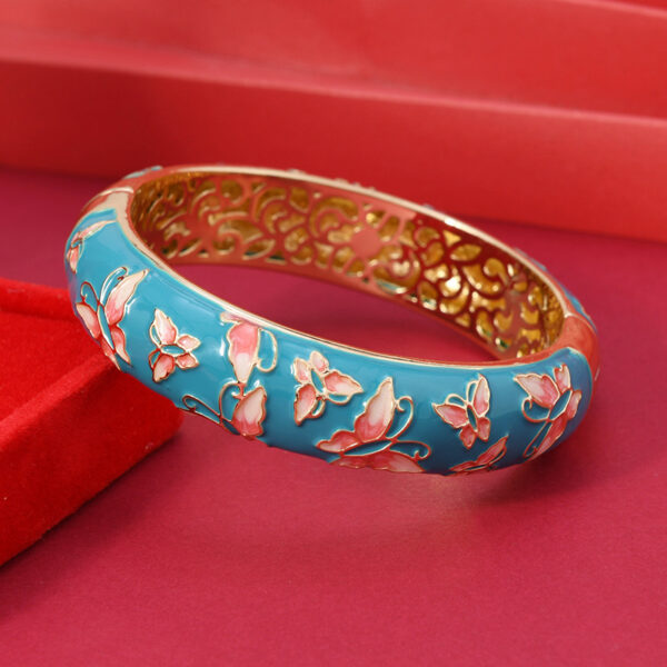 oly-3713733b68f38174bac87146181d2a6d Wholesale Beijing Traditional Copper Cloisonne Bracelet Butterfly Style Retro Palace Hollow Enamel Bracelet Women's Accessories