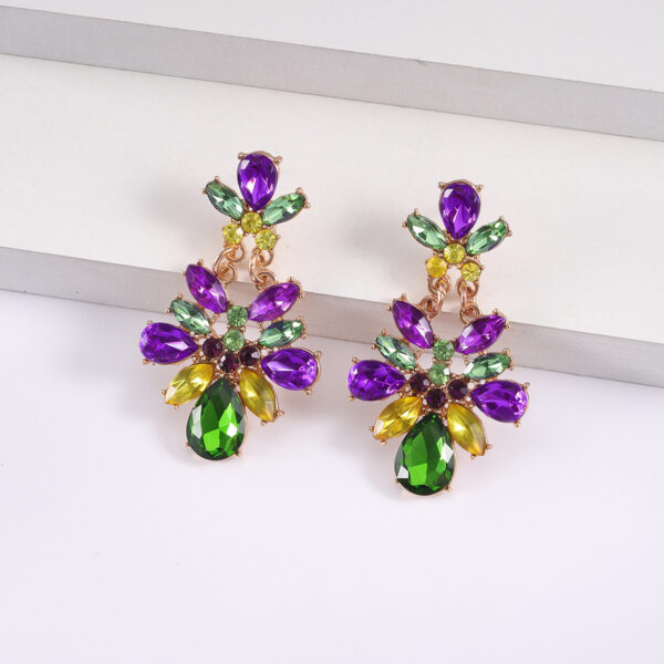oly-37b773b975dfbe7ba5bd76ea753b5b9f Wholesale carnival earrings classic three-color diamond earrings in style fashion personality