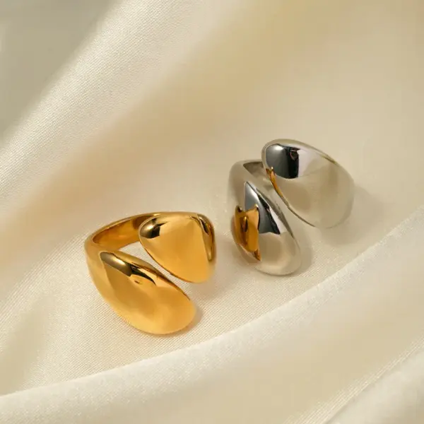 oly-37c1cf30c144cb2f1a688fe82d1e204f Wholesale PVD Coated Real Gold Plated Asymmetrical 304 Stainless Steel Simple Style Commute Waterproof Non Tarnish Rings