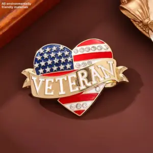 Wholesale American Flag Pin In Zinc Alloy Featuring Diamond Craftwork, Perfect For Independence Day