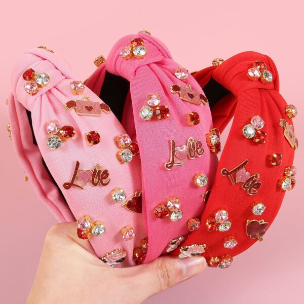 Wholesale Valentine's Day Diamond Headband Fashionable Elegant Peach Heart Letter Headband Wide Side High Cranial Top Holiday Headwear