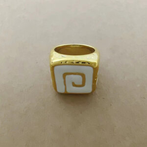 White enamel ring 6 yards (inner circumference of about 52mm)