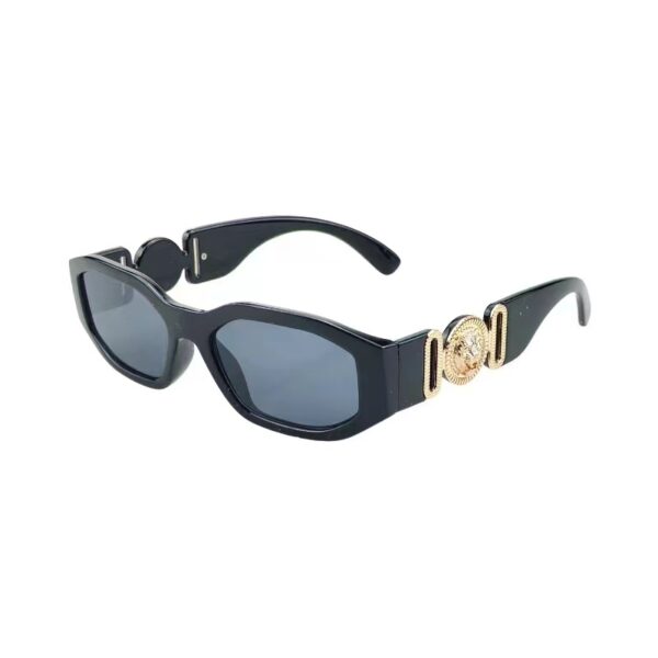 Wholesale frame style sunglasses personalized fashion street photography fashion sunglasses travel essential sunglasses